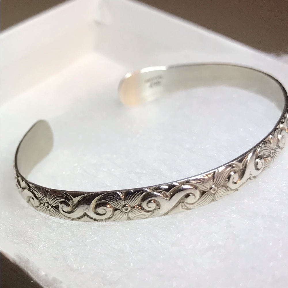 Sterling Silver Cuff Bracelet - Picture 3 of 6